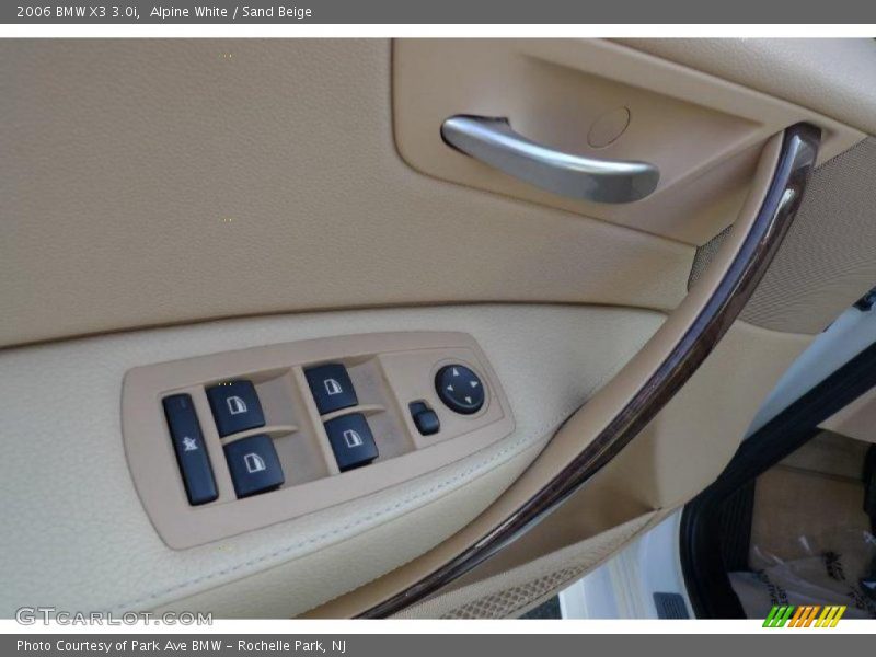 Alpine White / Sand Beige 2006 BMW X3 3.0i