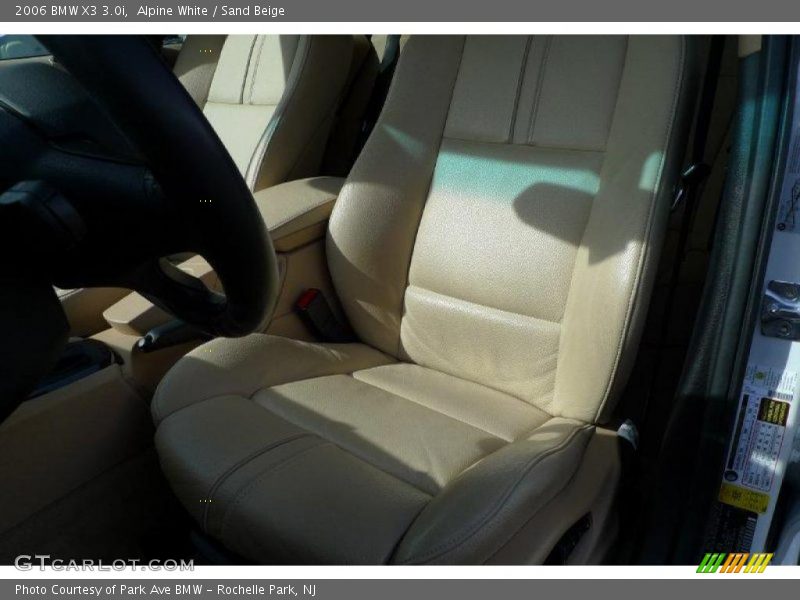 Alpine White / Sand Beige 2006 BMW X3 3.0i
