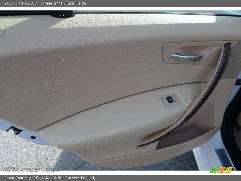 Alpine White / Sand Beige 2006 BMW X3 3.0i