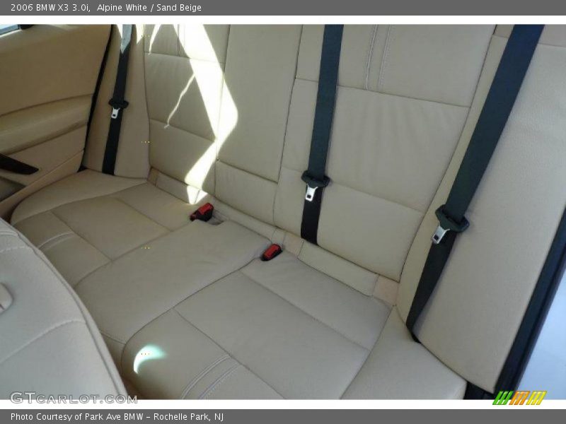 Alpine White / Sand Beige 2006 BMW X3 3.0i