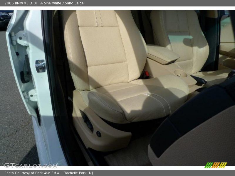 Alpine White / Sand Beige 2006 BMW X3 3.0i