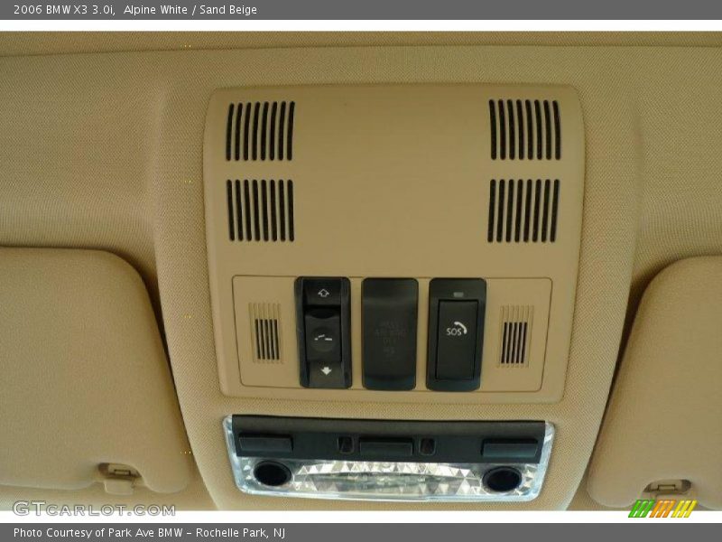 Alpine White / Sand Beige 2006 BMW X3 3.0i