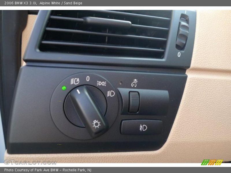 Alpine White / Sand Beige 2006 BMW X3 3.0i