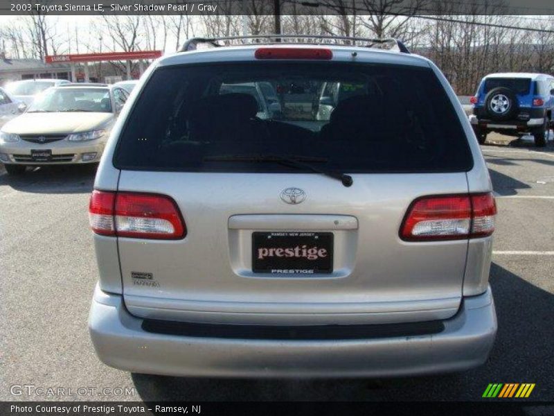 Silver Shadow Pearl / Gray 2003 Toyota Sienna LE
