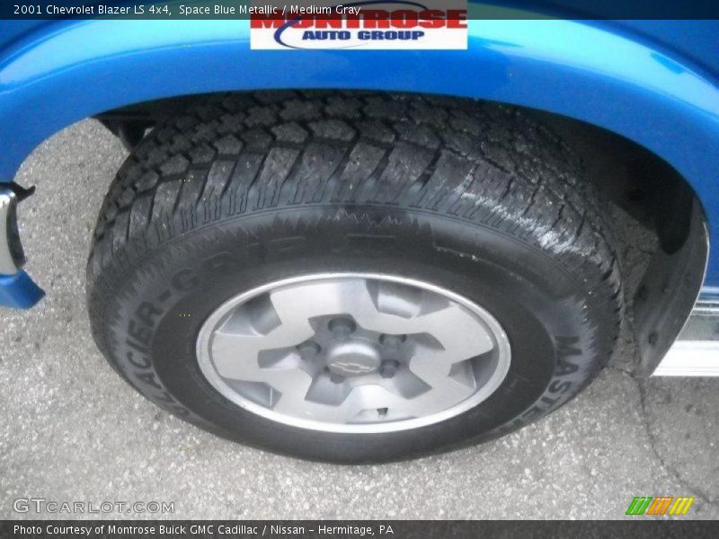 Space Blue Metallic / Medium Gray 2001 Chevrolet Blazer LS 4x4