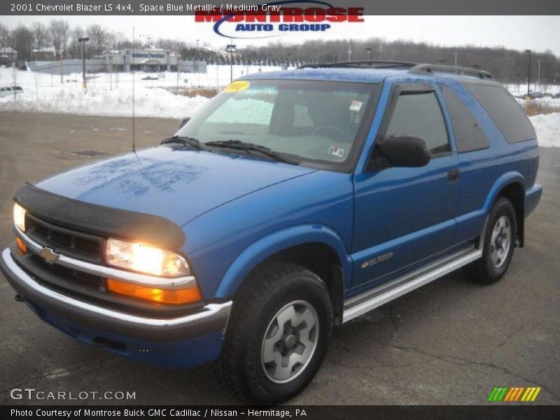 Space Blue Metallic / Medium Gray 2001 Chevrolet Blazer LS 4x4