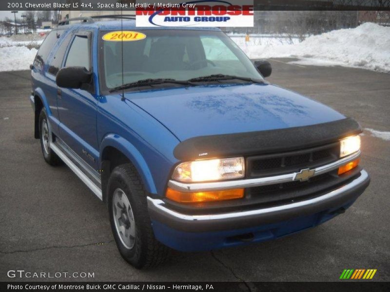 Space Blue Metallic / Medium Gray 2001 Chevrolet Blazer LS 4x4