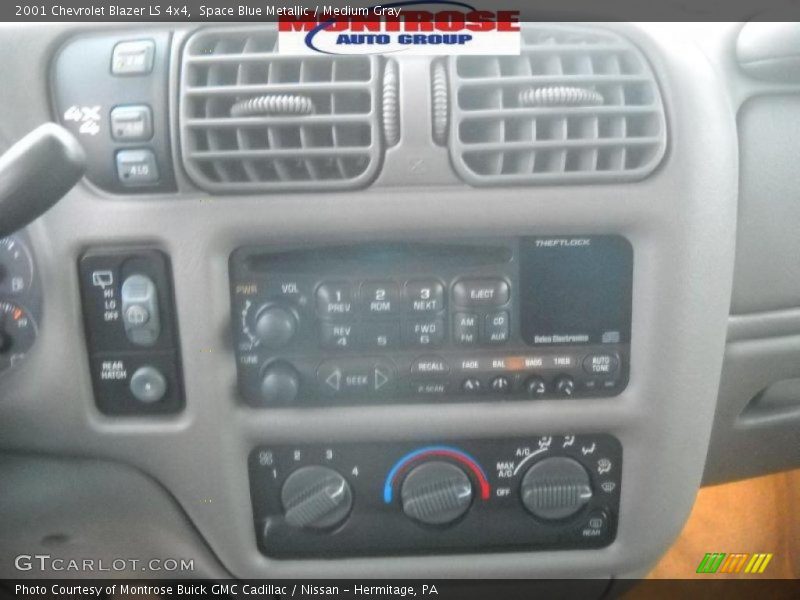 Space Blue Metallic / Medium Gray 2001 Chevrolet Blazer LS 4x4