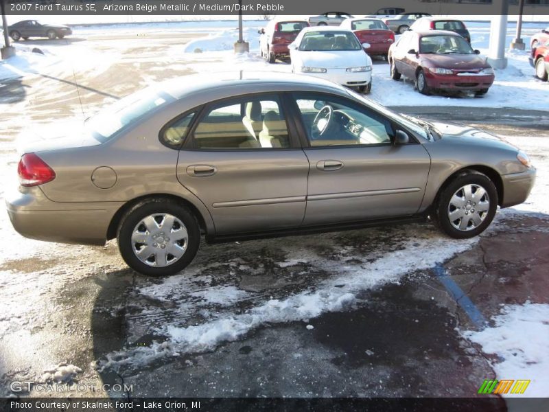 Arizona Beige Metallic / Medium/Dark Pebble 2007 Ford Taurus SE