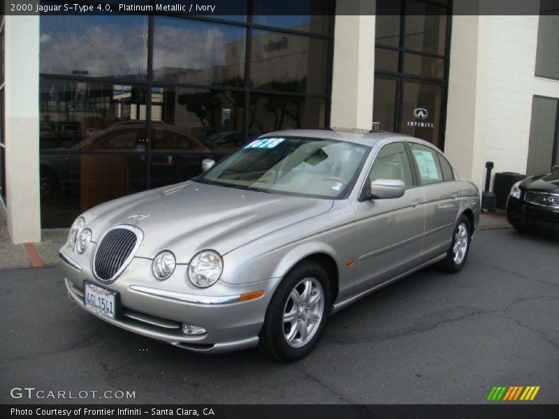 Platinum Metallic / Ivory 2000 Jaguar S-Type 4.0