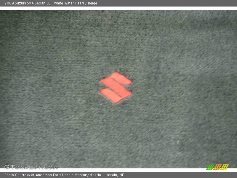 White Water Pearl / Beige 2009 Suzuki SX4 Sedan LE