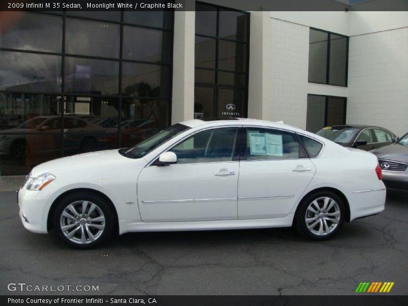 Moonlight White / Graphite Black 2009 Infiniti M 35 Sedan