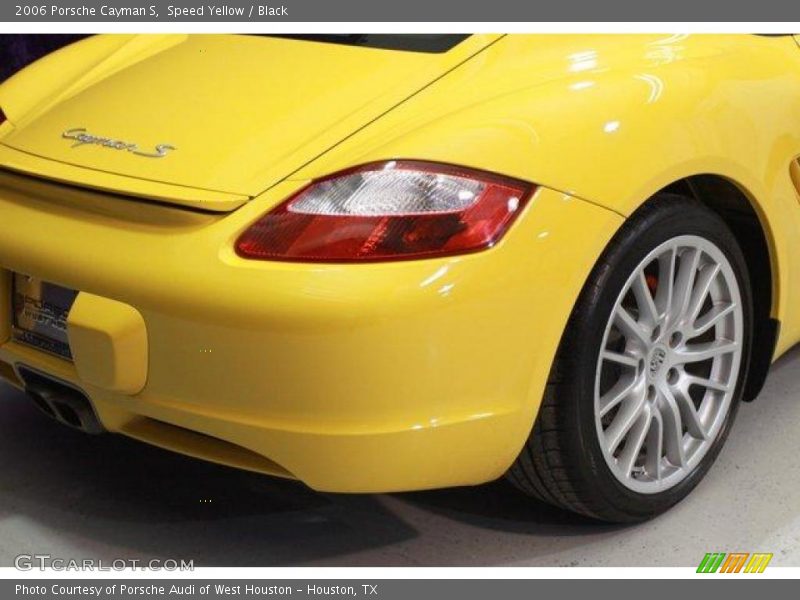 Speed Yellow / Black 2006 Porsche Cayman S