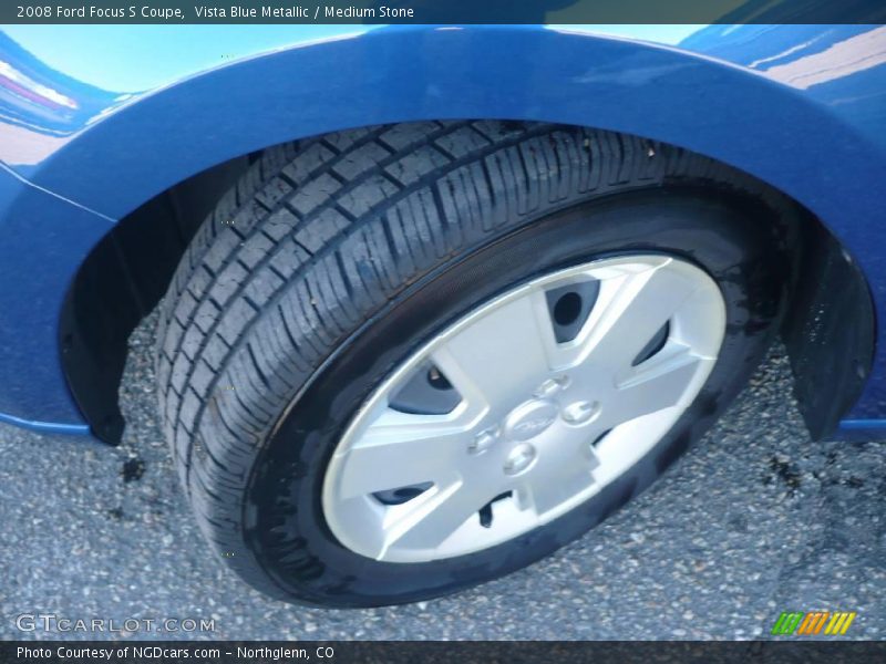Vista Blue Metallic / Medium Stone 2008 Ford Focus S Coupe
