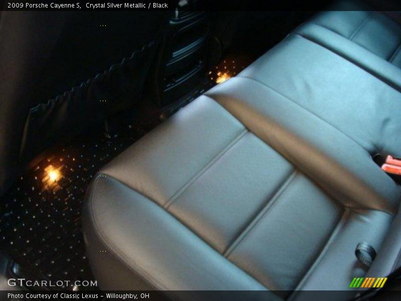Crystal Silver Metallic / Black 2009 Porsche Cayenne S