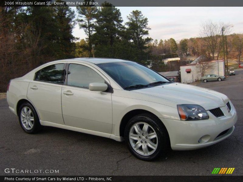 Dover White Pearl / Black 2006 Mitsubishi Galant SE