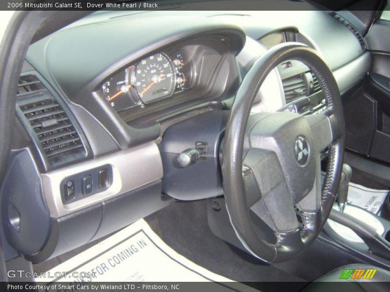 Dover White Pearl / Black 2006 Mitsubishi Galant SE