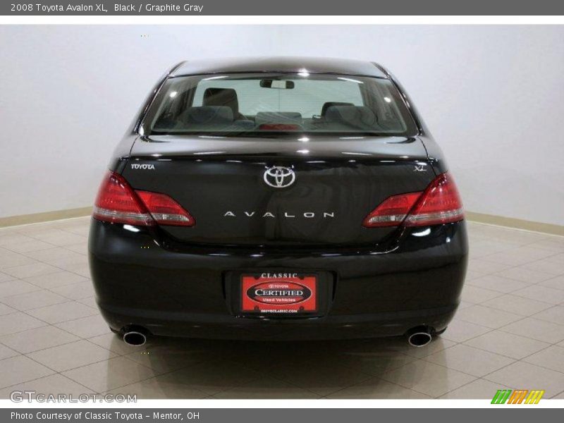 Black / Graphite Gray 2008 Toyota Avalon XL