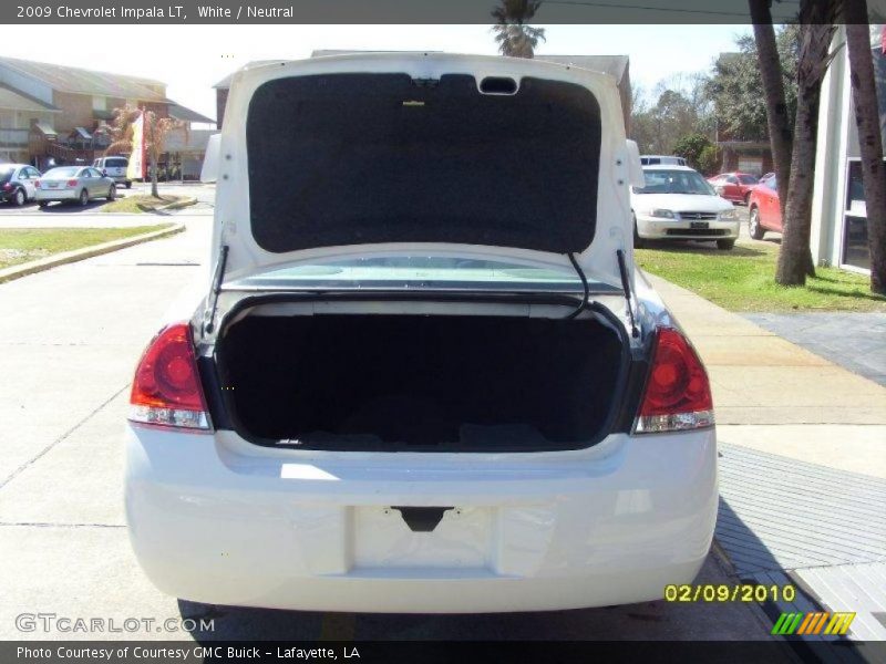 White / Neutral 2009 Chevrolet Impala LT