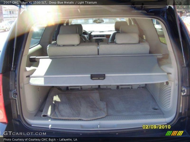 Deep Blue Metallic / Light Titanium 2007 GMC Yukon XL 1500 SLT