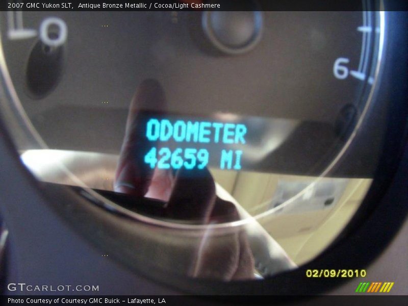 Antique Bronze Metallic / Cocoa/Light Cashmere 2007 GMC Yukon SLT