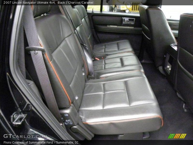 Black / Charcoal/Caramel 2007 Lincoln Navigator Ultimate 4x4