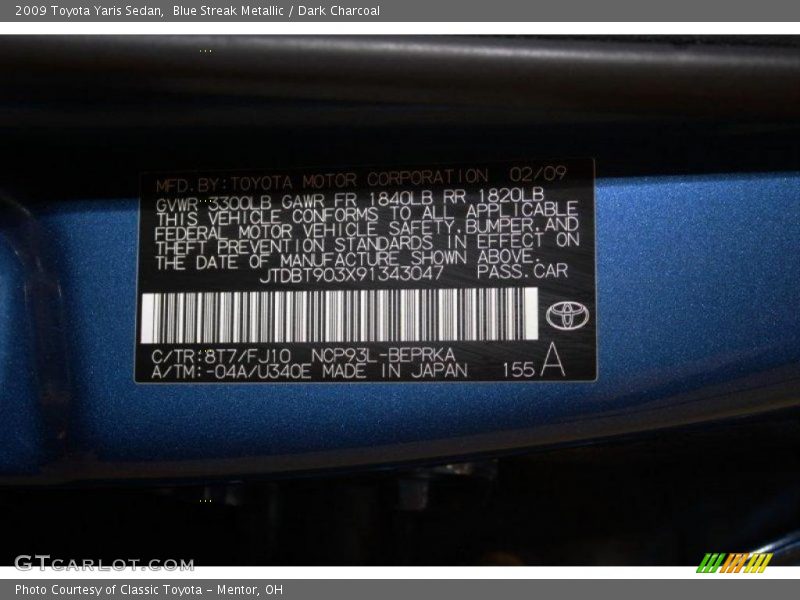 Blue Streak Metallic / Dark Charcoal 2009 Toyota Yaris Sedan