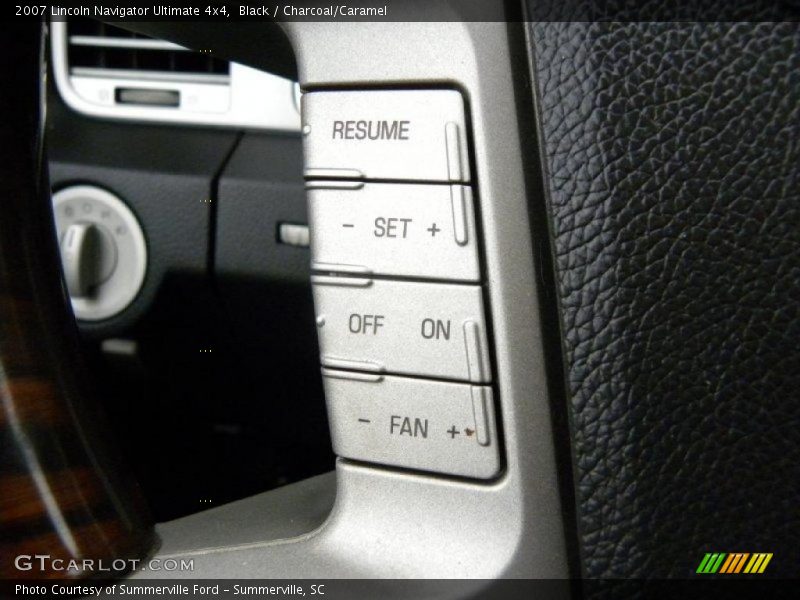 Black / Charcoal/Caramel 2007 Lincoln Navigator Ultimate 4x4