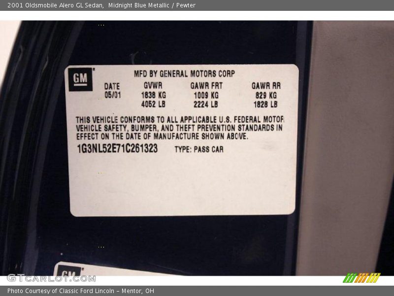 Midnight Blue Metallic / Pewter 2001 Oldsmobile Alero GL Sedan
