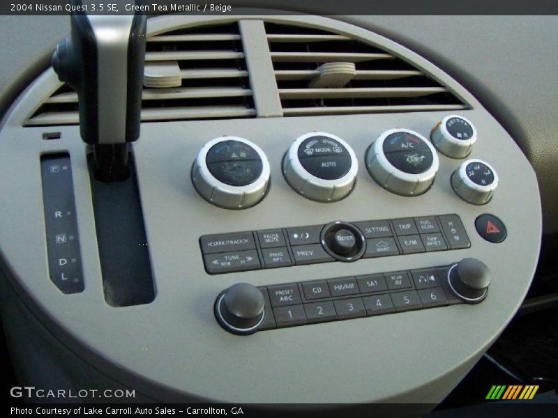 Green Tea Metallic / Beige 2004 Nissan Quest 3.5 SE