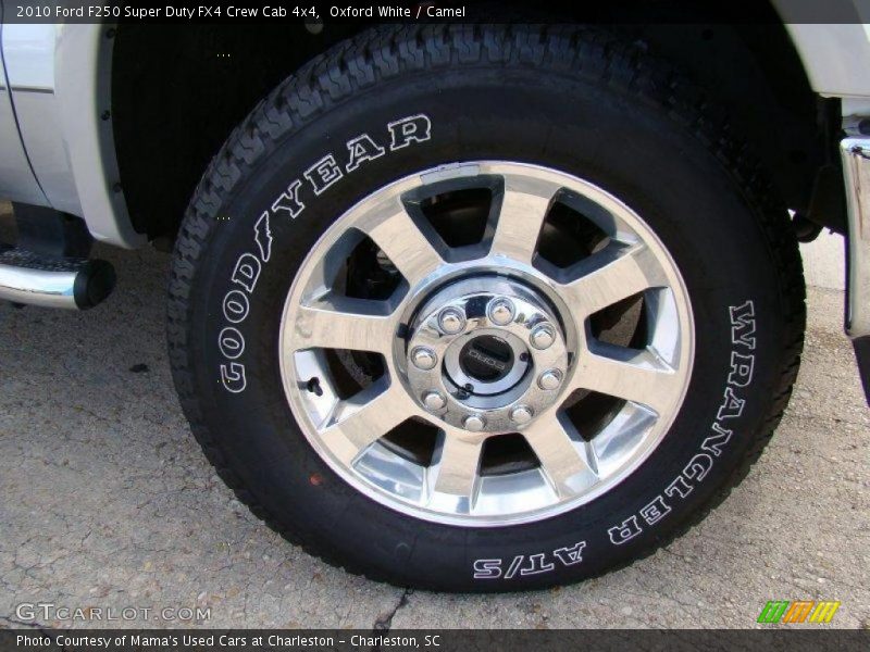Oxford White / Camel 2010 Ford F250 Super Duty FX4 Crew Cab 4x4