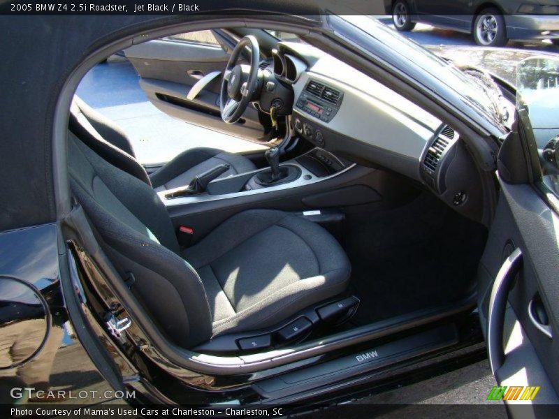 Jet Black / Black 2005 BMW Z4 2.5i Roadster