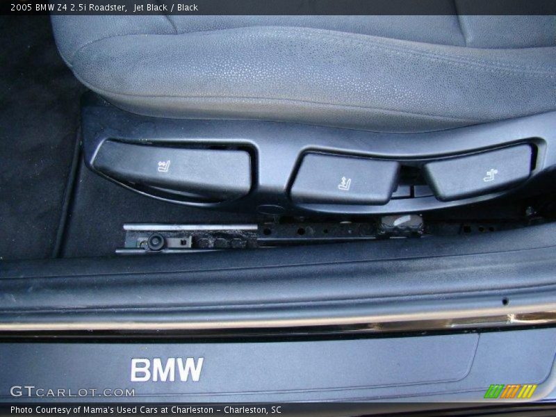 Jet Black / Black 2005 BMW Z4 2.5i Roadster