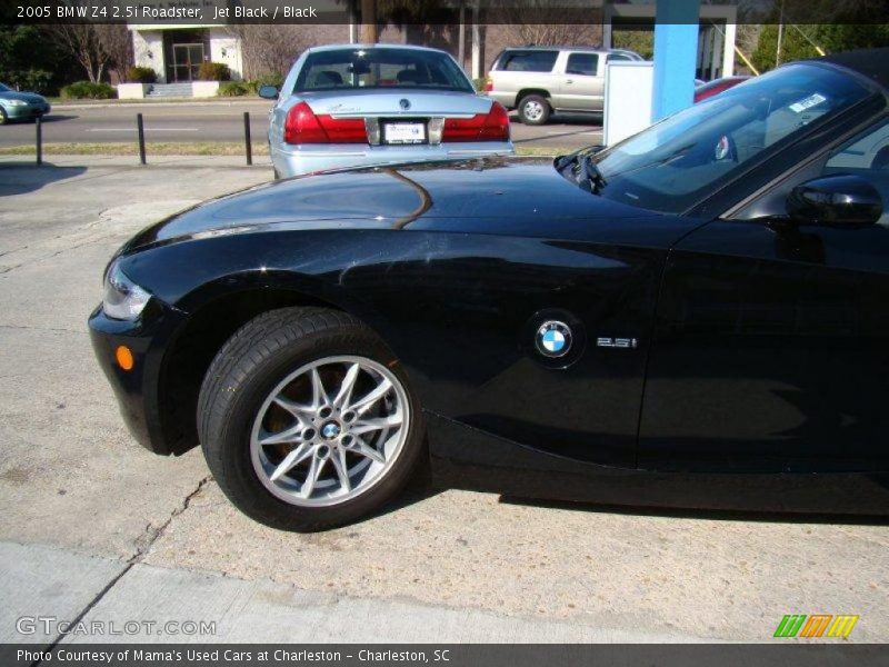 Jet Black / Black 2005 BMW Z4 2.5i Roadster