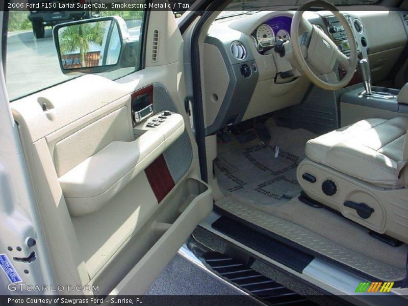 Smokestone Metallic / Tan 2006 Ford F150 Lariat SuperCab