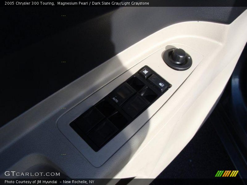 Magnesium Pearl / Dark Slate Gray/Light Graystone 2005 Chrysler 300 Touring