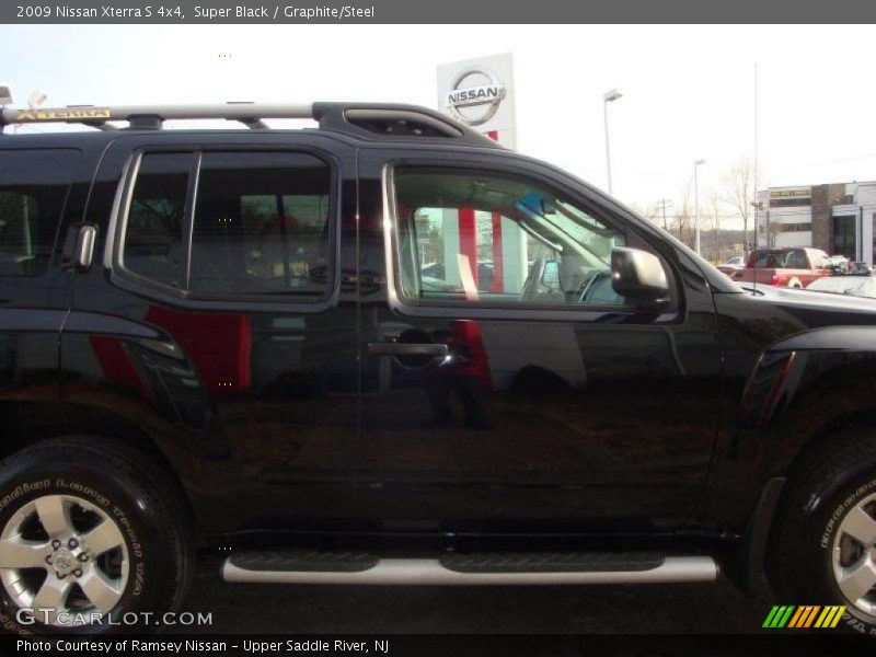 Super Black / Graphite/Steel 2009 Nissan Xterra S 4x4