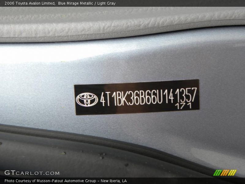 Blue Mirage Metallic / Light Gray 2006 Toyota Avalon Limited