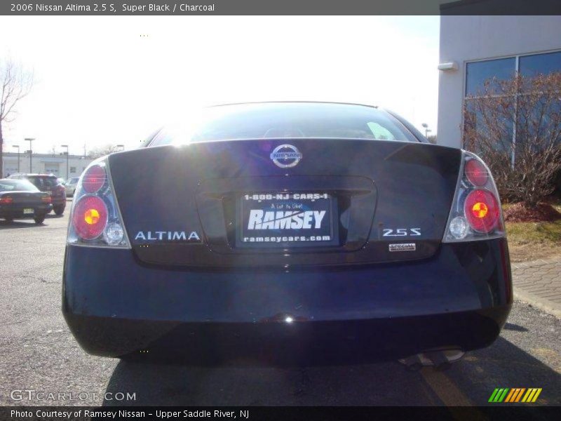 Super Black / Charcoal 2006 Nissan Altima 2.5 S
