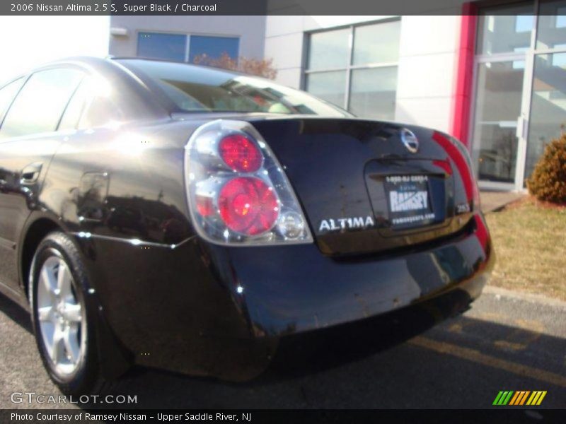 Super Black / Charcoal 2006 Nissan Altima 2.5 S