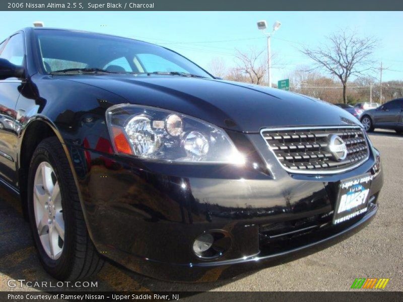 Super Black / Charcoal 2006 Nissan Altima 2.5 S