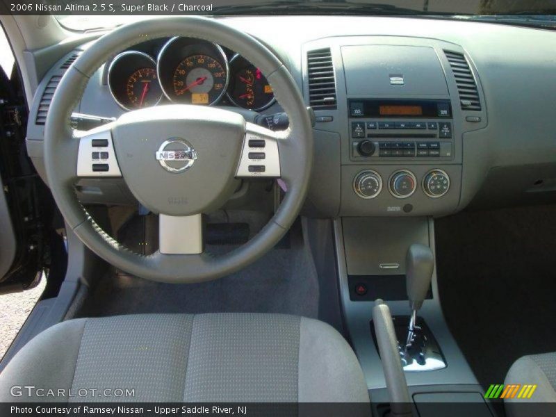 Super Black / Charcoal 2006 Nissan Altima 2.5 S