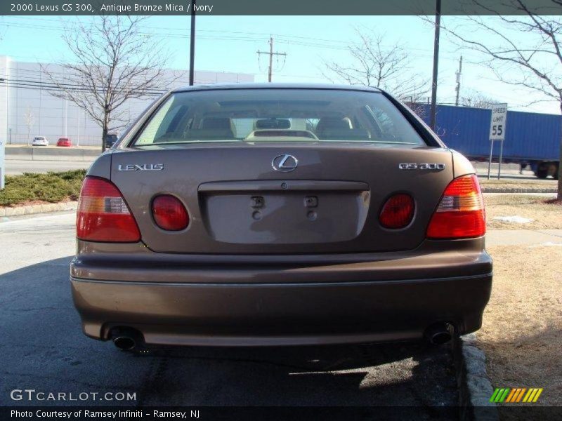 Antique Bronze Mica / Ivory 2000 Lexus GS 300