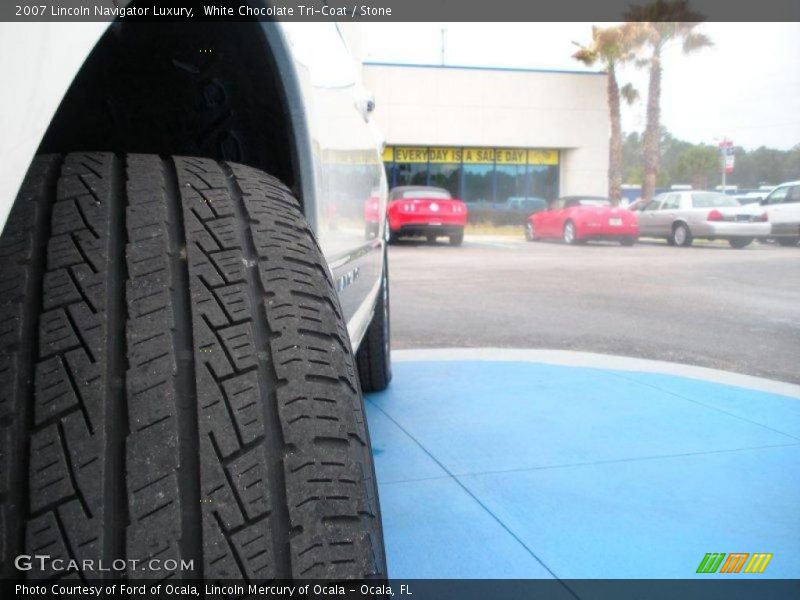 White Chocolate Tri-Coat / Stone 2007 Lincoln Navigator Luxury
