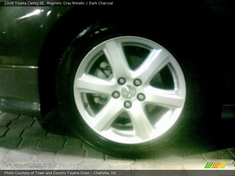 Magnetic Gray Metallic / Dark Charcoal 2008 Toyota Camry SE