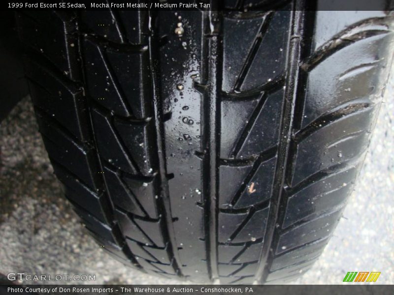 Mocha Frost Metallic / Medium Prairie Tan 1999 Ford Escort SE Sedan