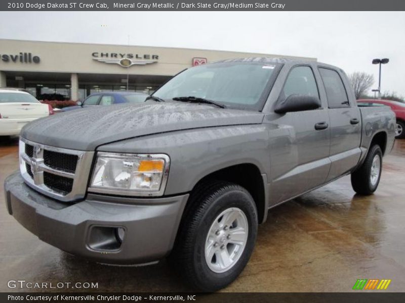 Mineral Gray Metallic / Dark Slate Gray/Medium Slate Gray 2010 Dodge Dakota ST Crew Cab