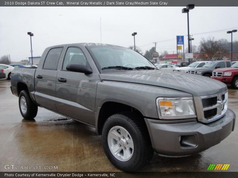Mineral Gray Metallic / Dark Slate Gray/Medium Slate Gray 2010 Dodge Dakota ST Crew Cab