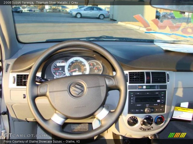 Titanium Silver Metallic / Grey 2008 Suzuki Forenza