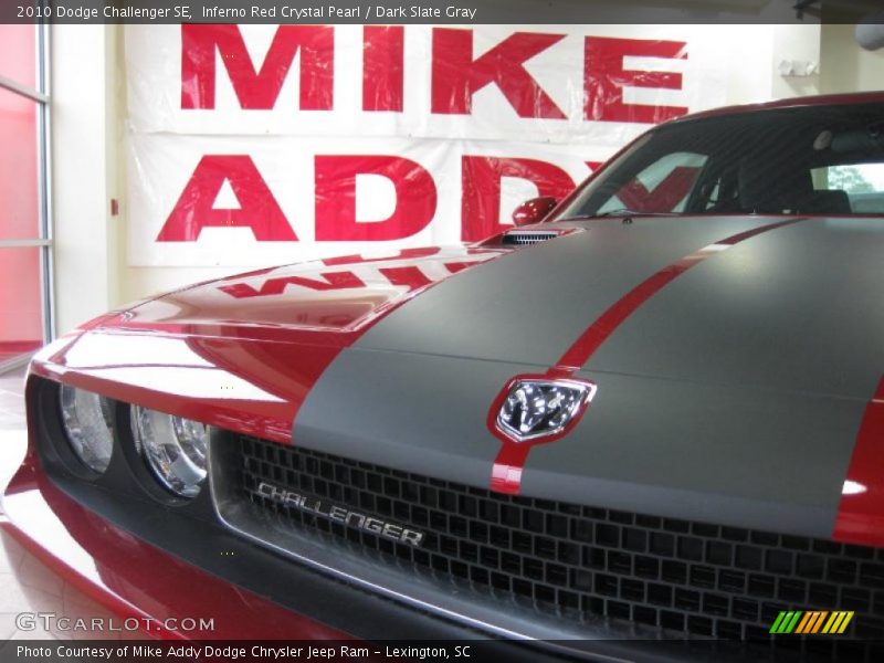 Inferno Red Crystal Pearl / Dark Slate Gray 2010 Dodge Challenger SE